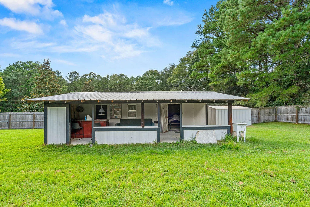 Photo of 4962 Antioch Road