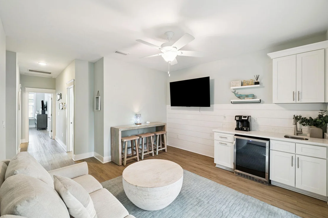 Photo of 345 Dolphin Drive