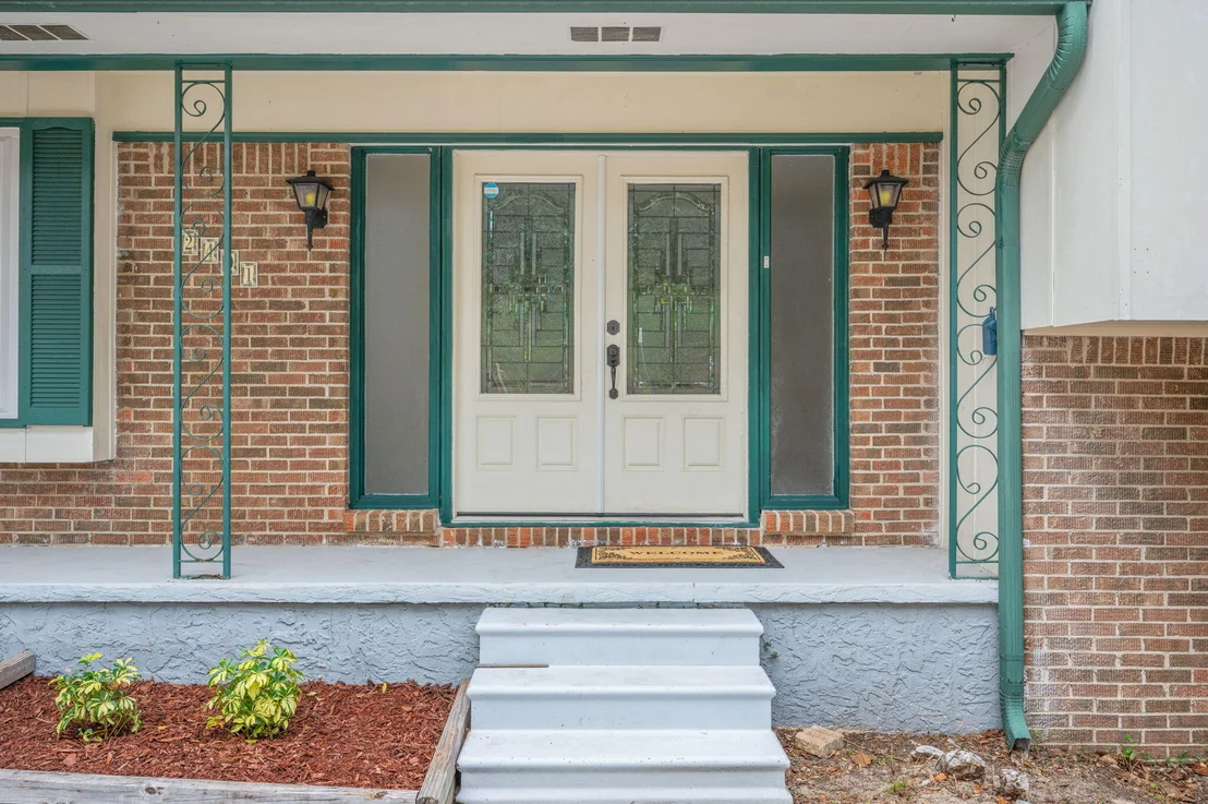 Photo of 2401 Roberts Drive