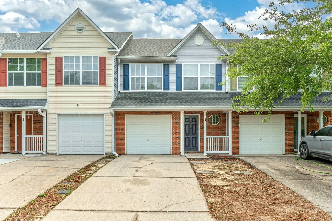 Photo of 164 Swaying Pine Court