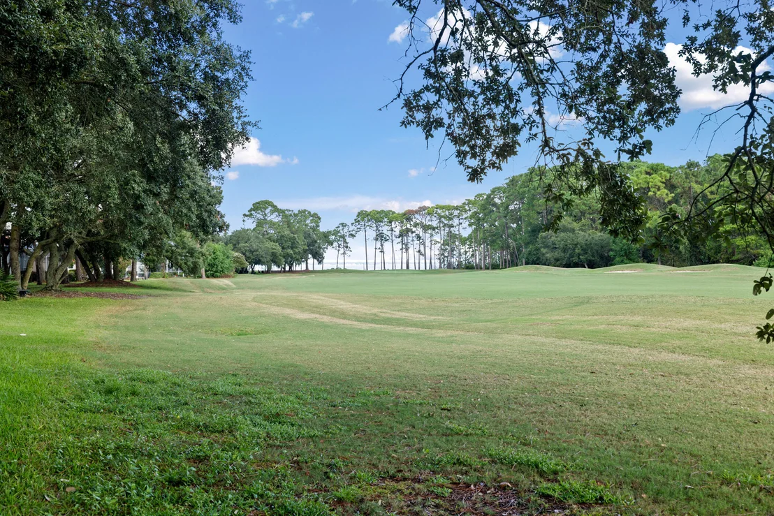 Photo of 674 Emerald Bay Drive