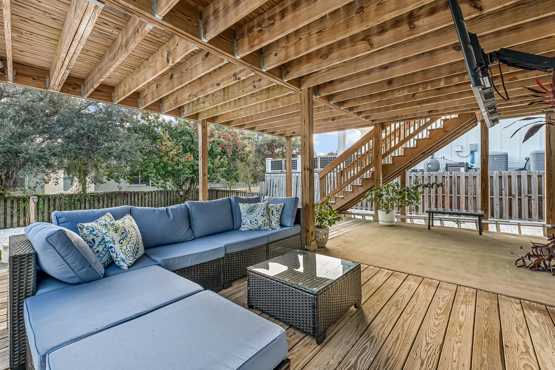 Photo of 328 Summit Drive