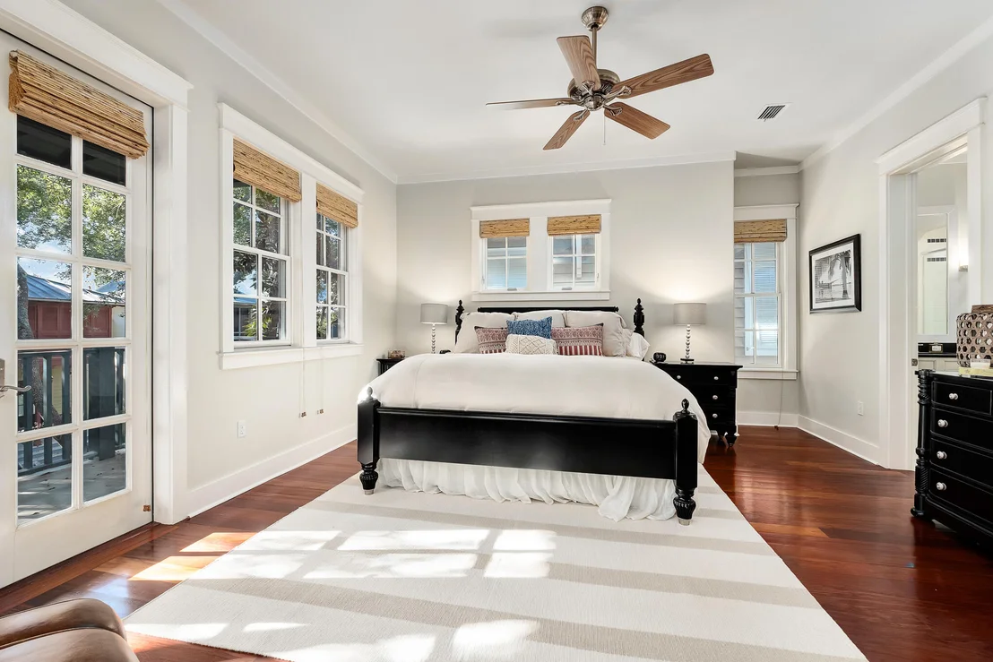 Photo of 220 Wiggle Lane