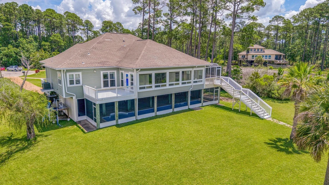 Photo of 4501 Bayside Drive