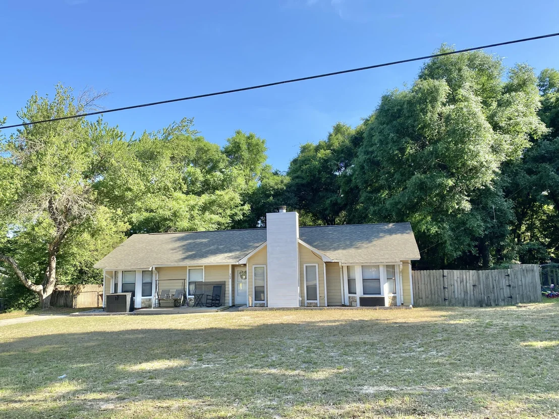 Photo of 309 Springwood Circle