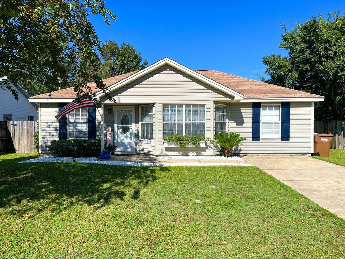 Photo of 2137 Hillary Lane