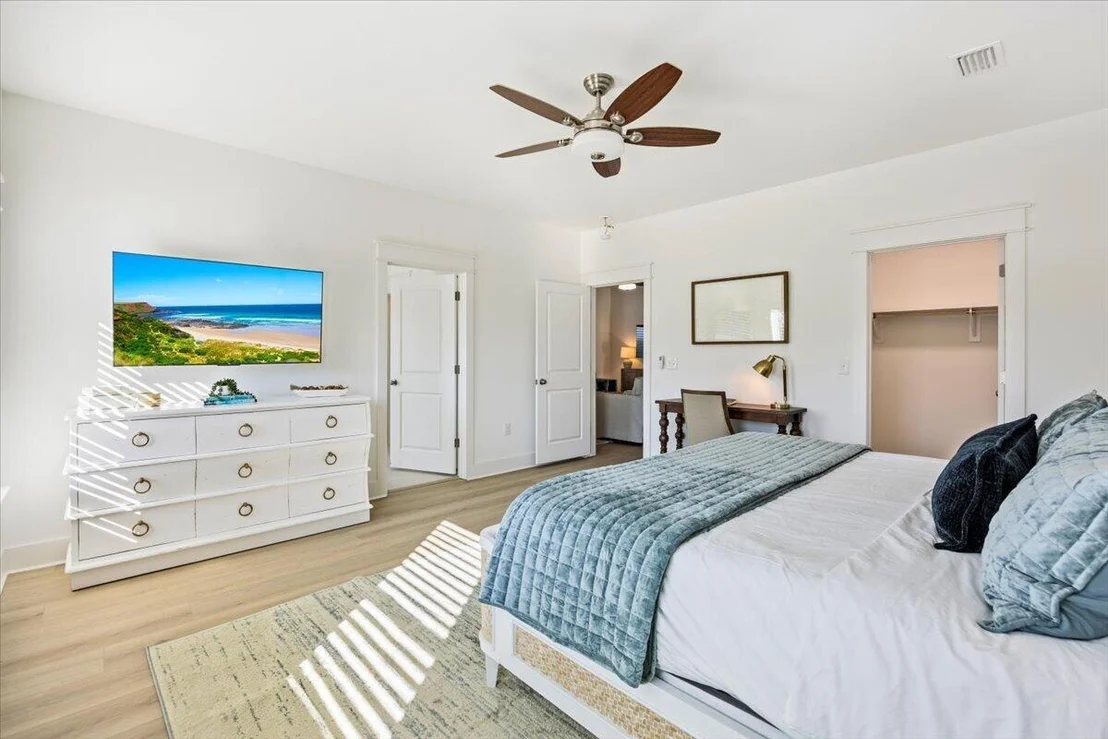 Photo of 120 Charming Way