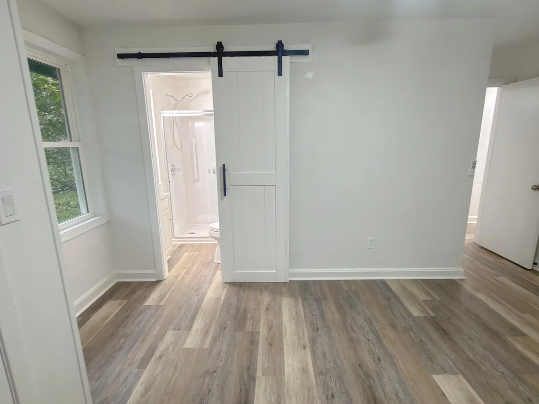 Photo of 215 E 3rd Avenue