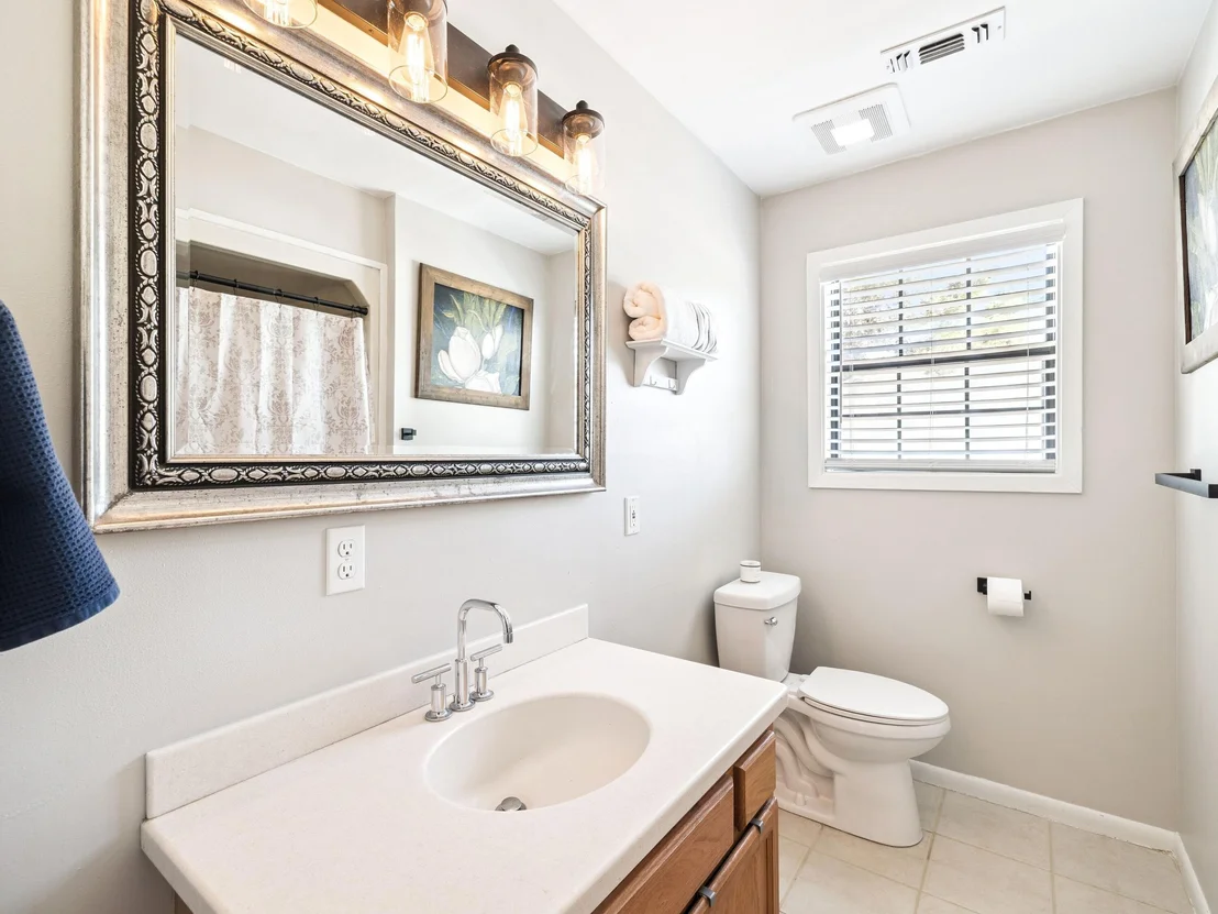 Photo of 165 Maple Street