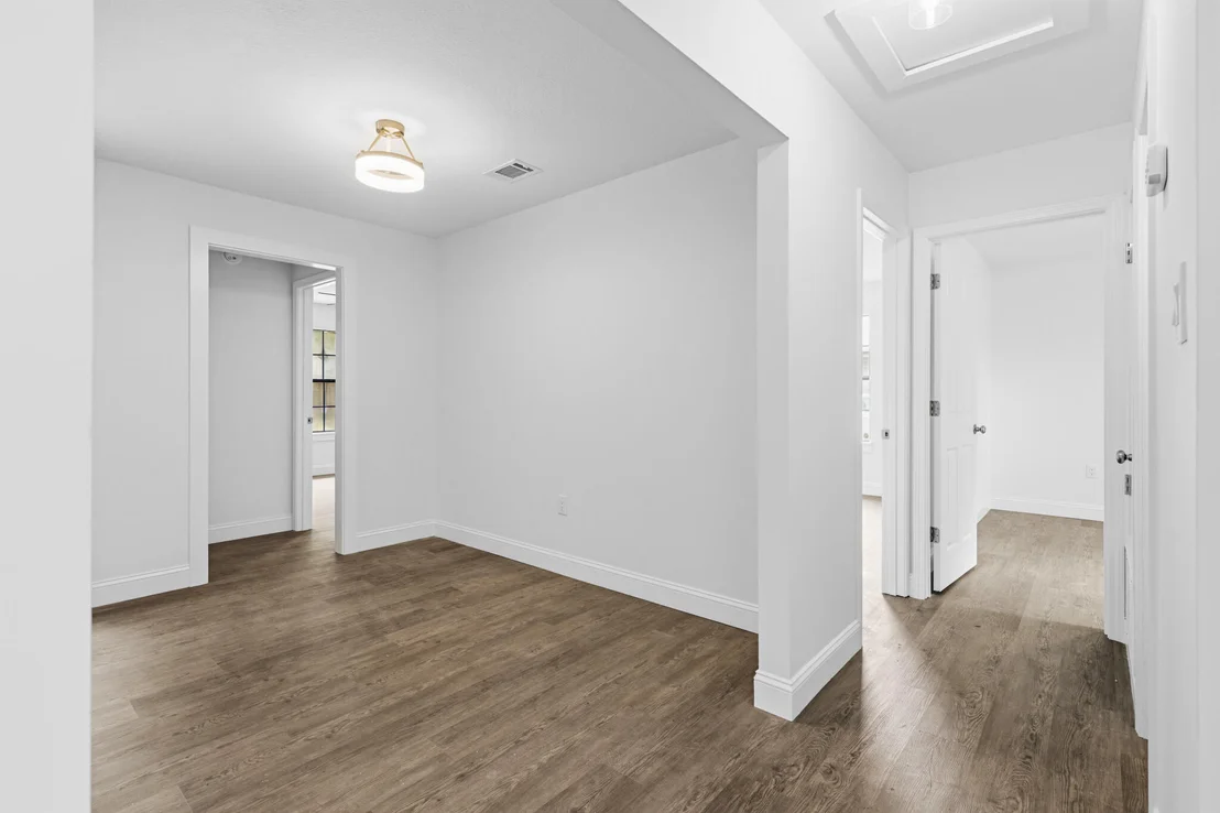 Photo of 103 Jamie Court