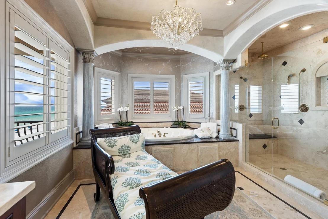 Photo of 4772 Ocean Boulevard