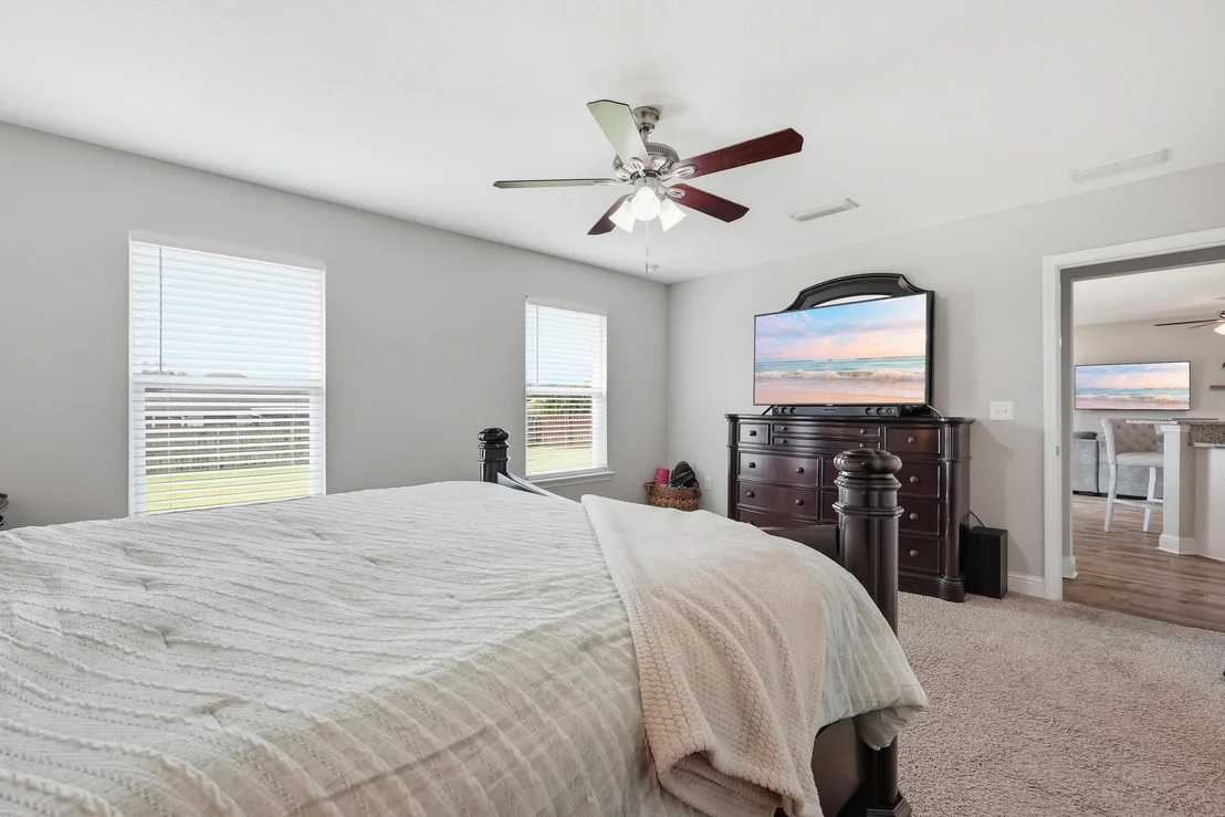 Photo of 5302 Moore Loop