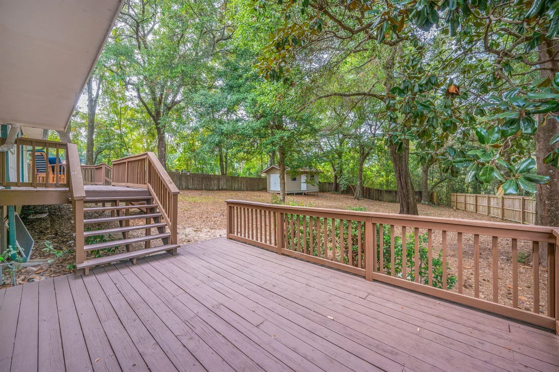 Photo of 2401 Roberts Drive