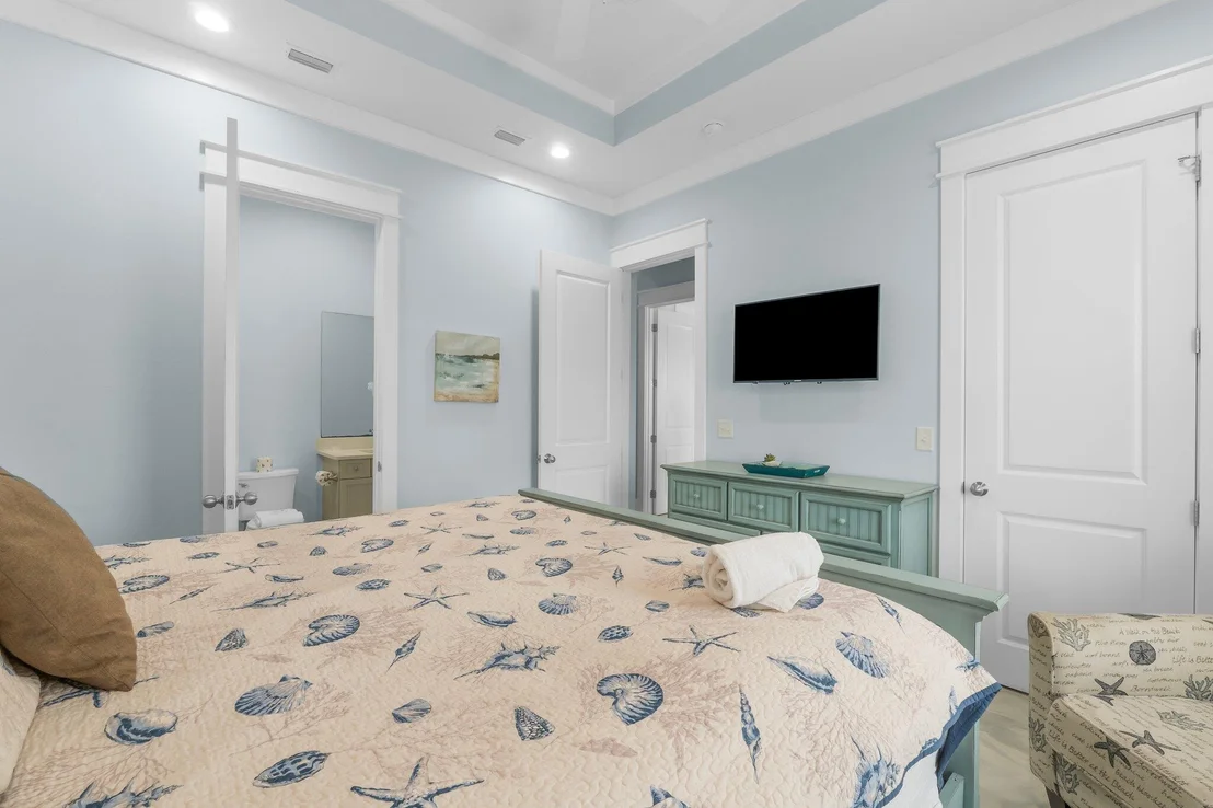 Photo of 9716 Beach Boulevard