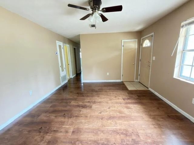 Photo of 516 Forrest Court