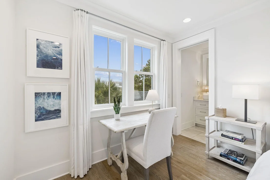 Photo of 17 Compass Point Way