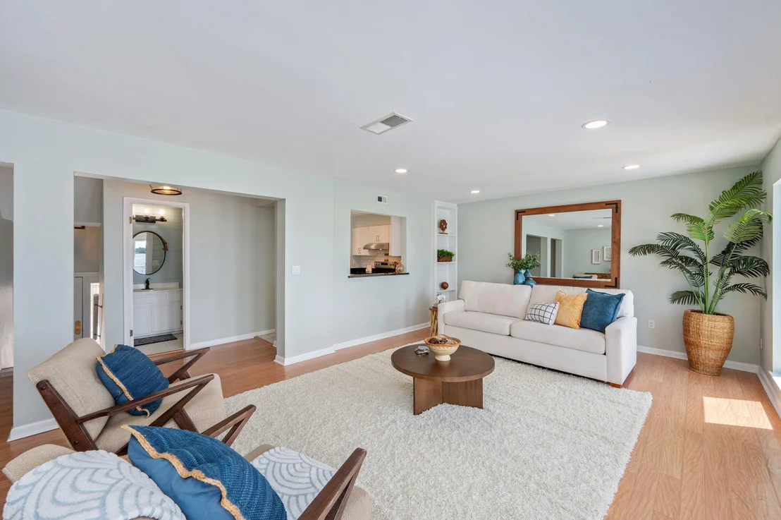 Photo of 3 Bayshore Point