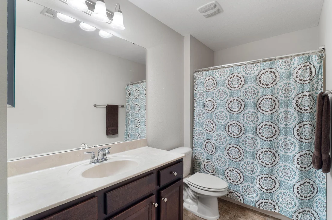 Photo of 2365 Crescent Road