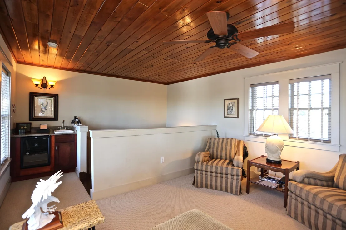 Photo of 68 Summit Drive