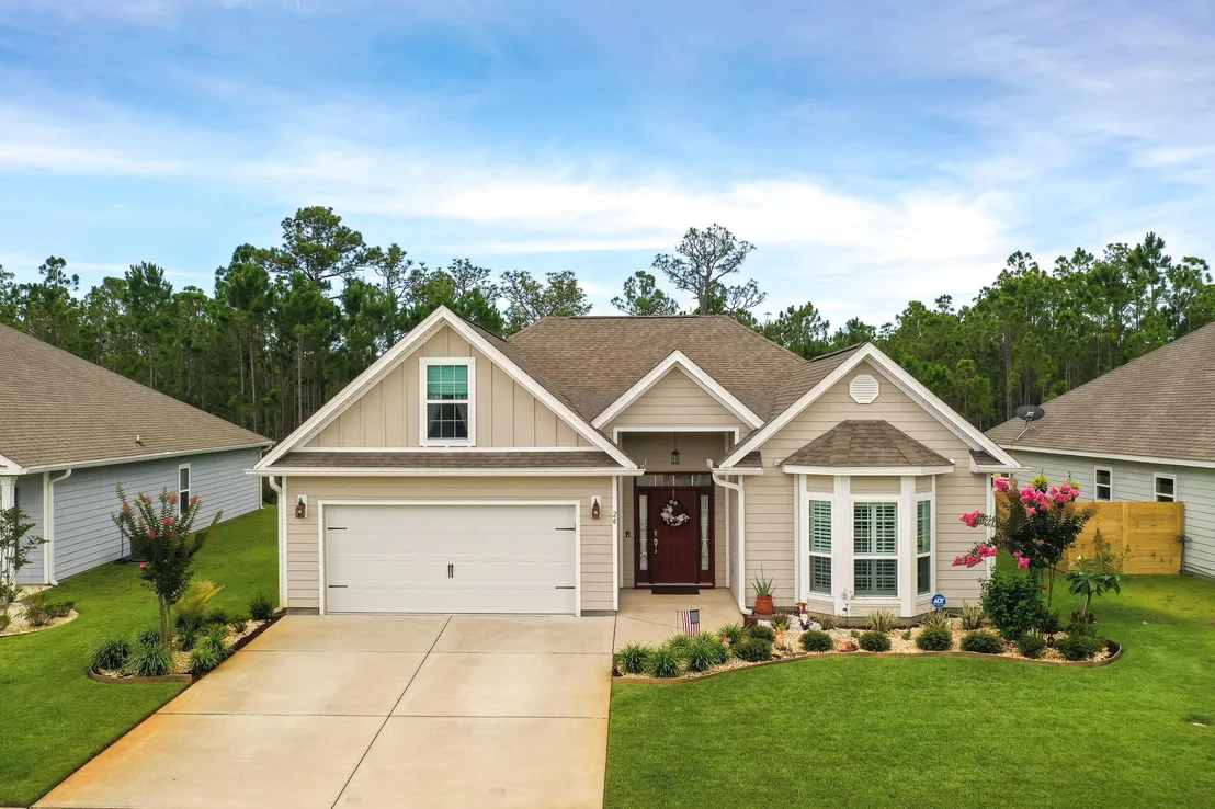 Photo of 28 Eagle Haven Drive