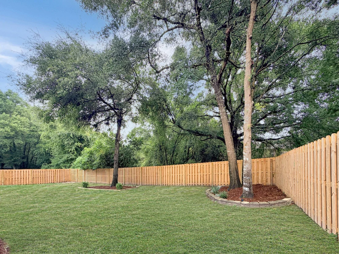 Photo of 616 Red Fern Road