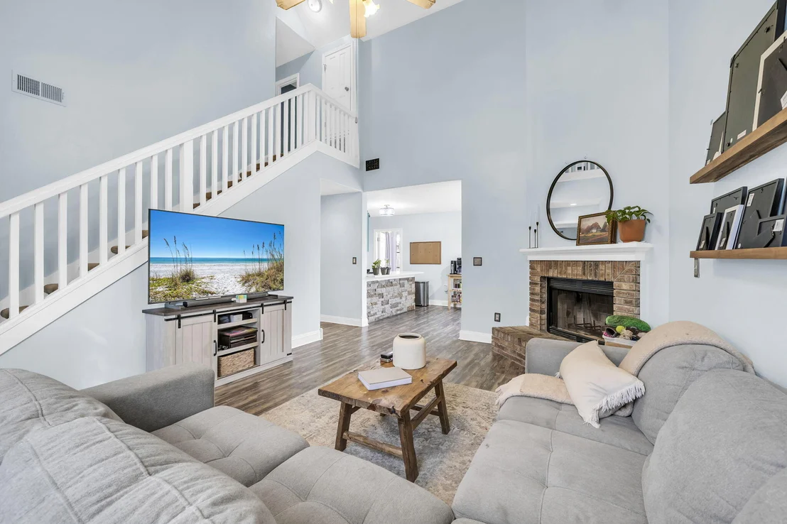 Photo of 1059 Windmill Drive