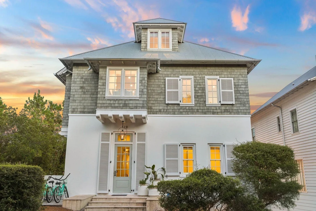 Photo of 179 E Kingston Road