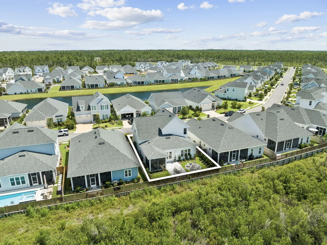Photo of 215 Suwannee Drive
