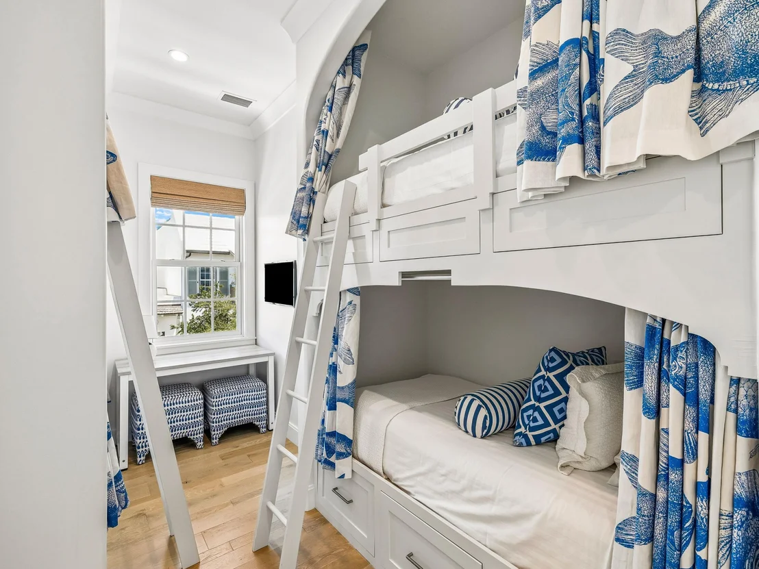 Photo of 74 Nonesuch Way