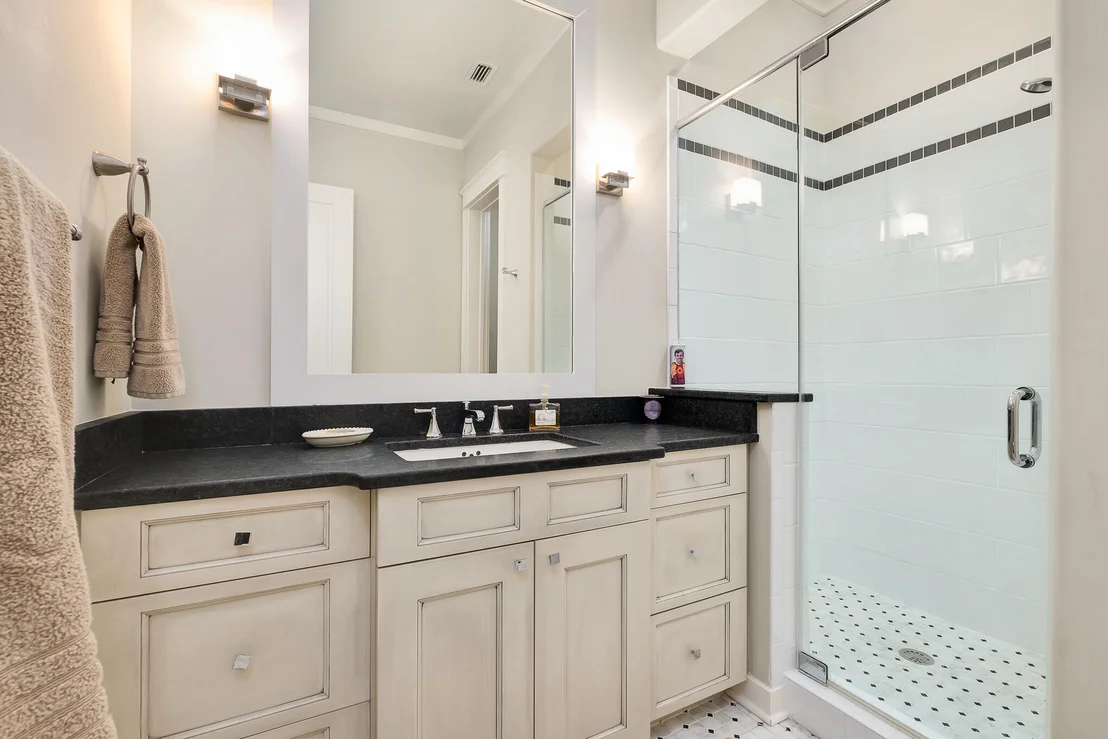Photo of 220 Wiggle Lane
