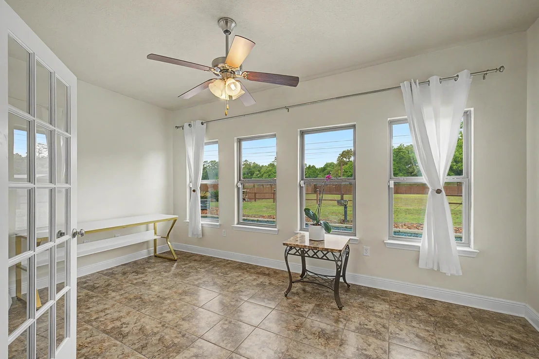 Photo of 9177 Iron Gate Boulevard