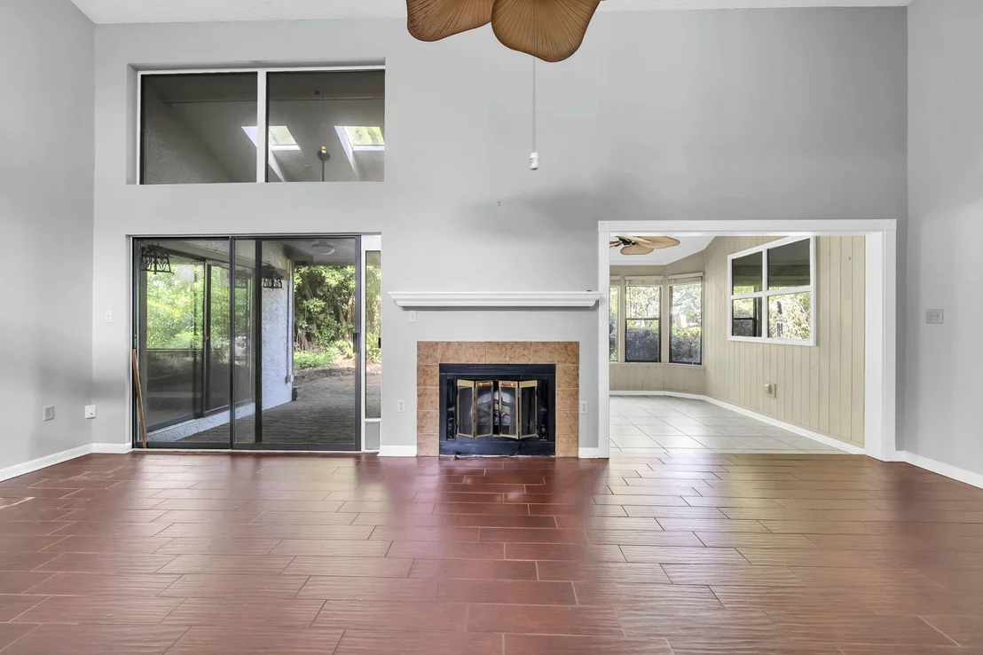 Photo of 129 Gleneagles Drive