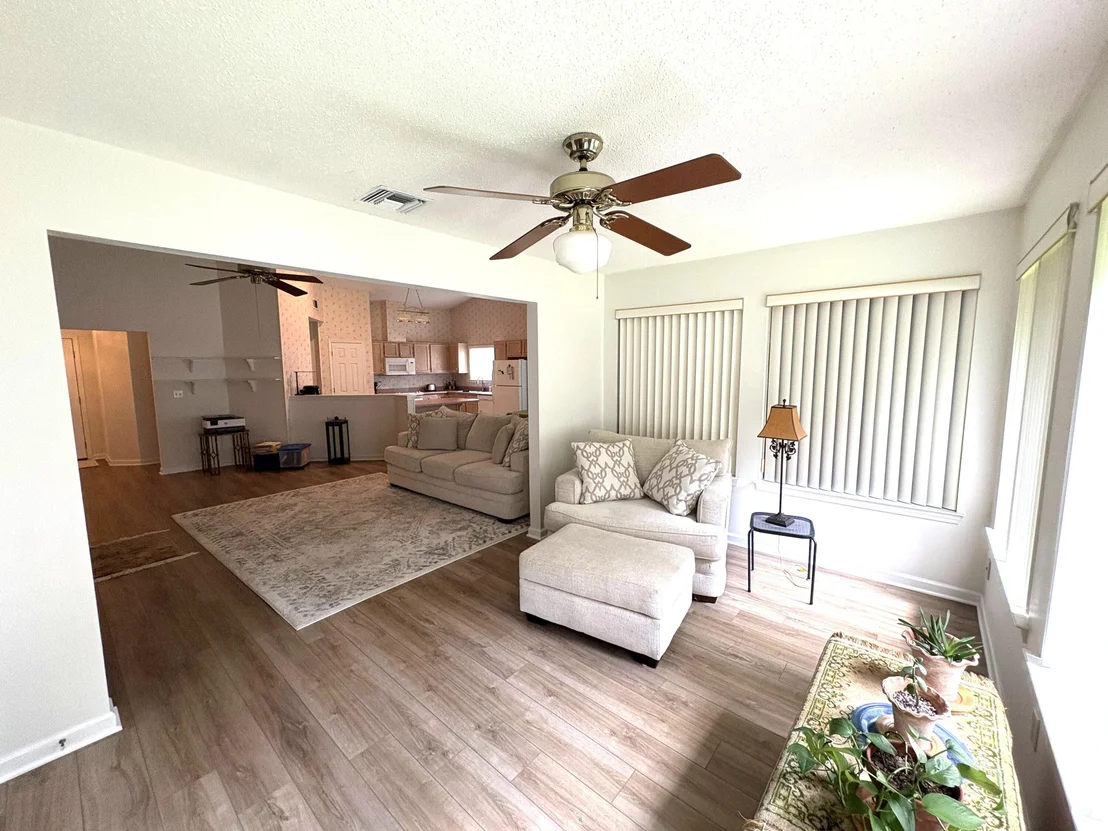 Photo of 110 Poplar Place