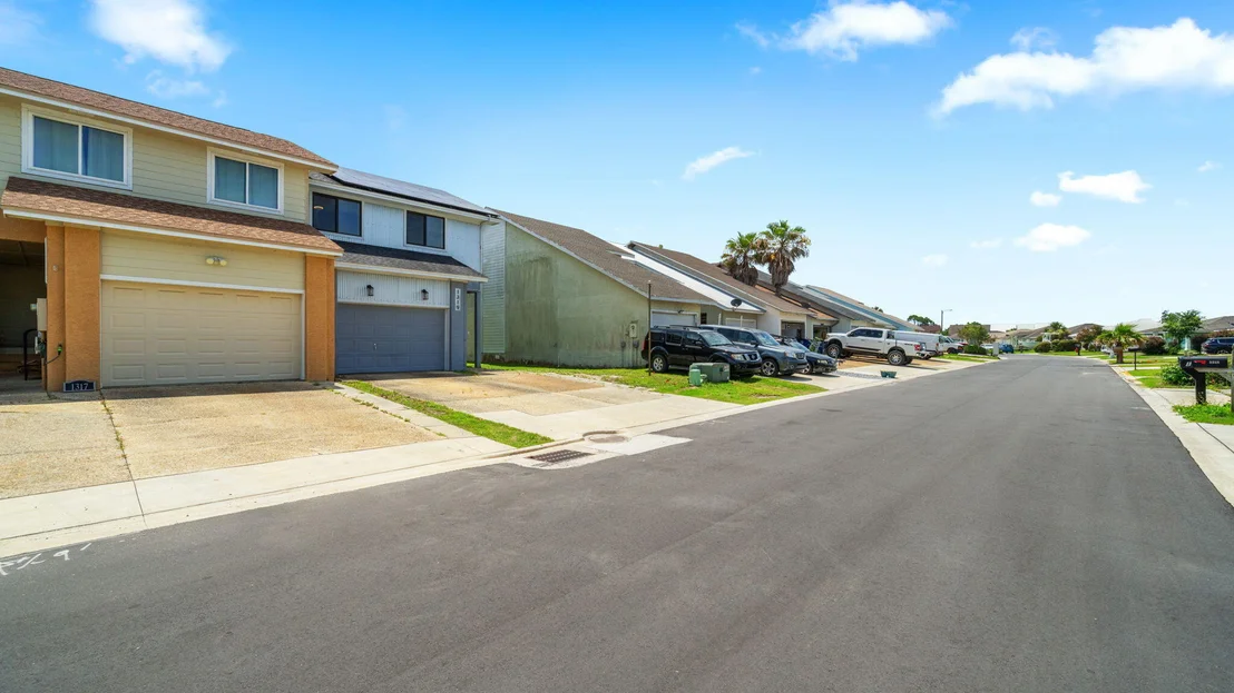 Photo of 1319 Capri Drive