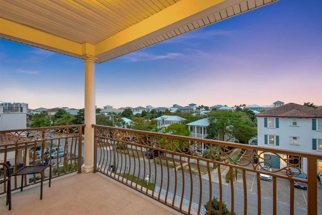 Photo of 116 Sarasota Street