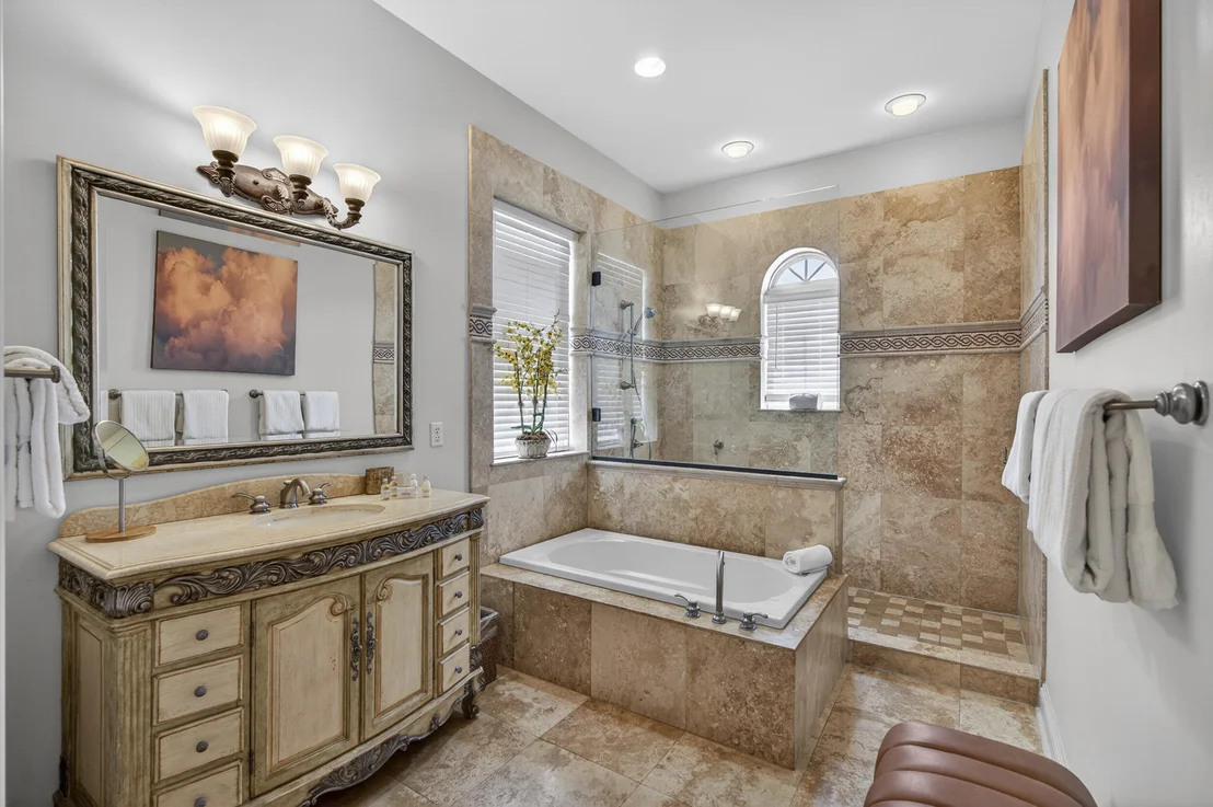 Photo of 212 Rue St Tropez