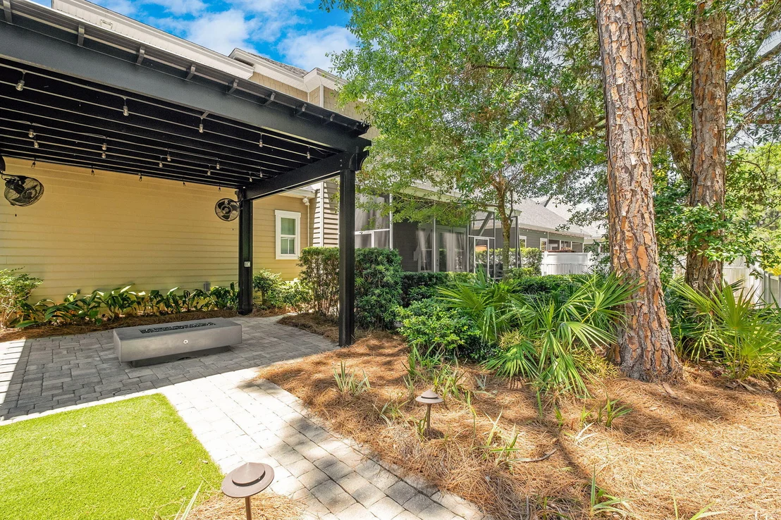 Photo of 104 Blakely Drew Boulevard