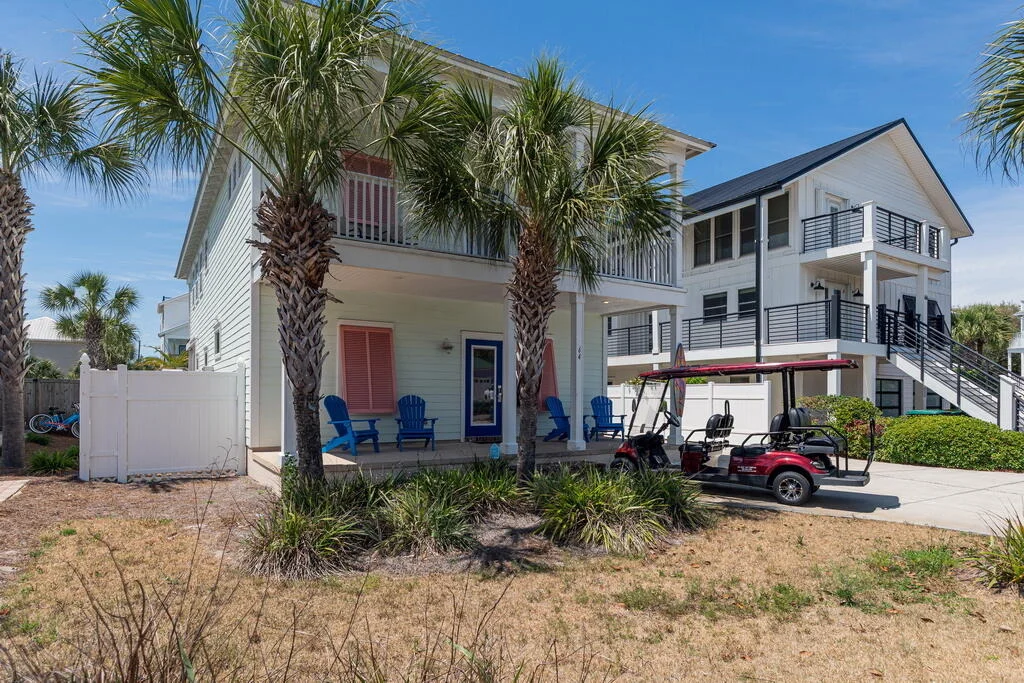 Photo of 64 DOLPHIN Street