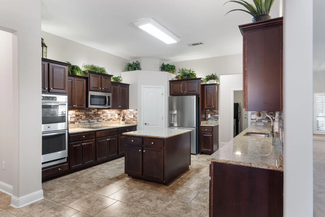 Photo of 2365 Crescent Road