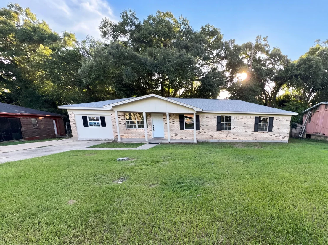 Photo of 1545 Kyle Drive