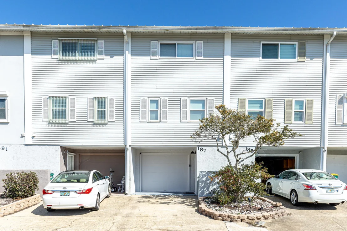 Photo of 187 Durango Road