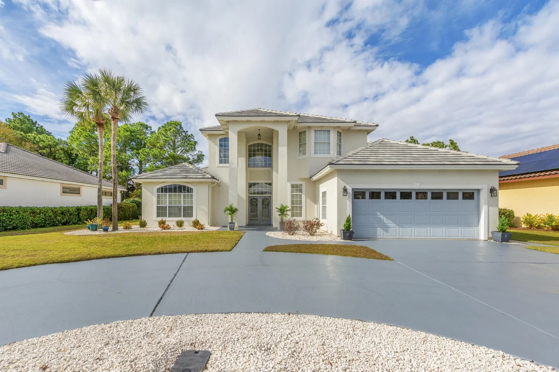 Photo of 943 Emerald Bay Drive