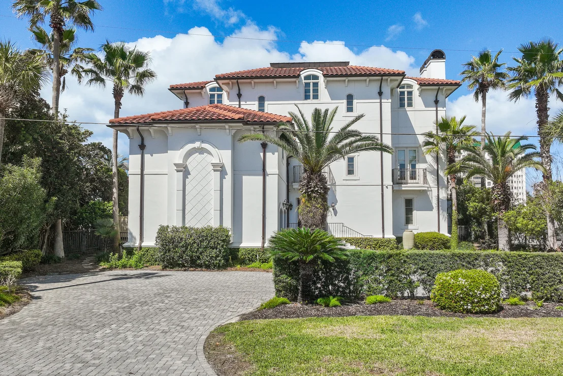 Photo of 609 Lagoon Drive