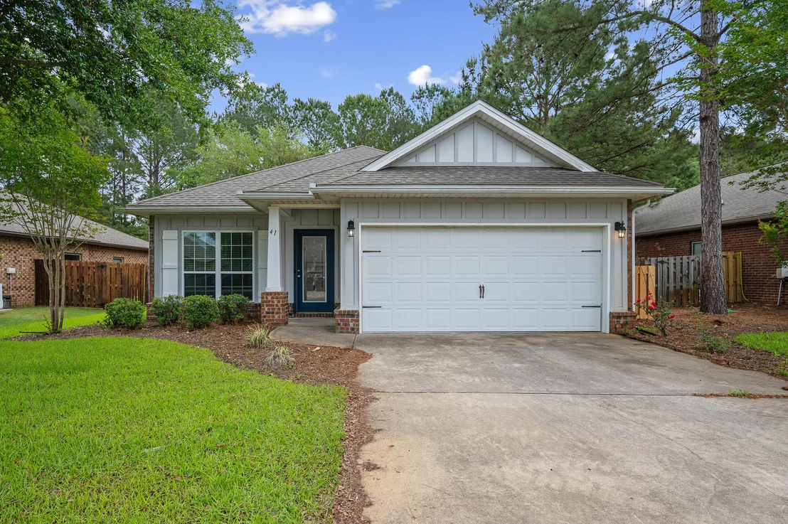 Photo of 41 Dickens Drive
