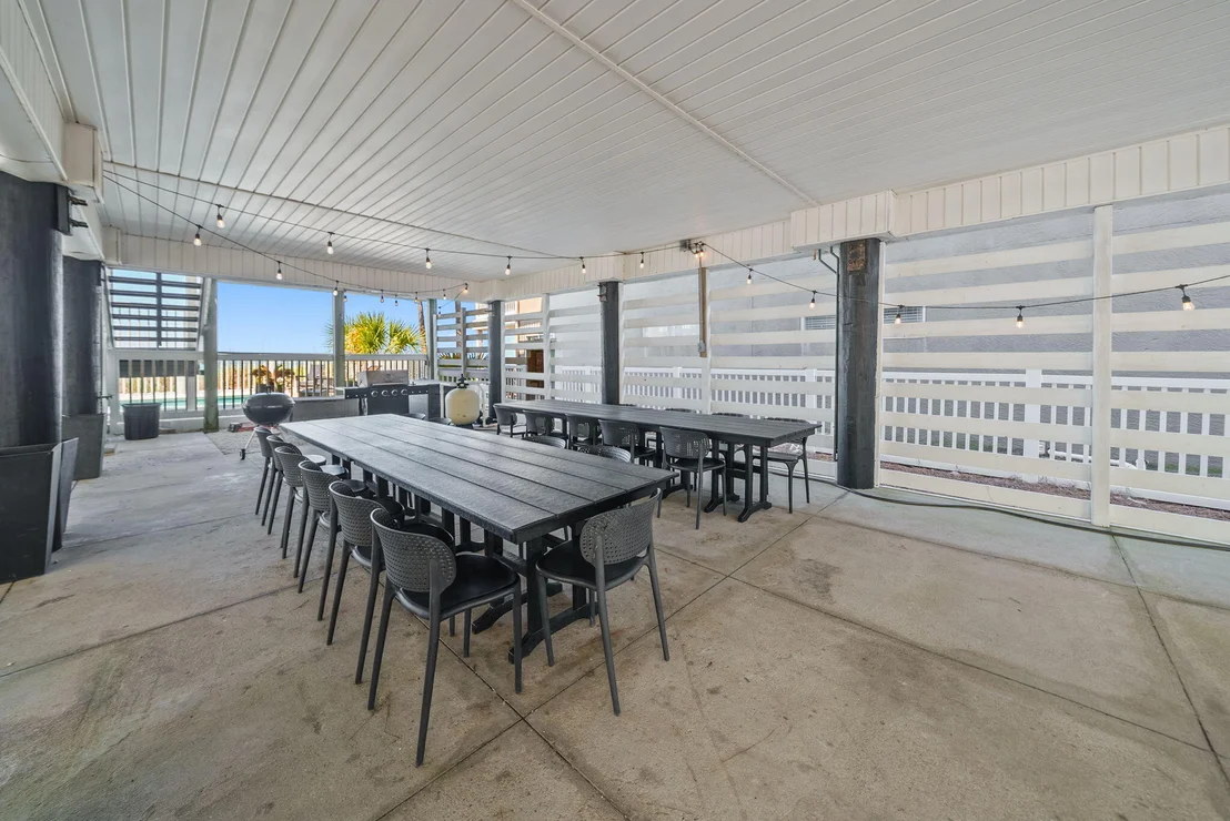 Photo of 8221 Surf Drive