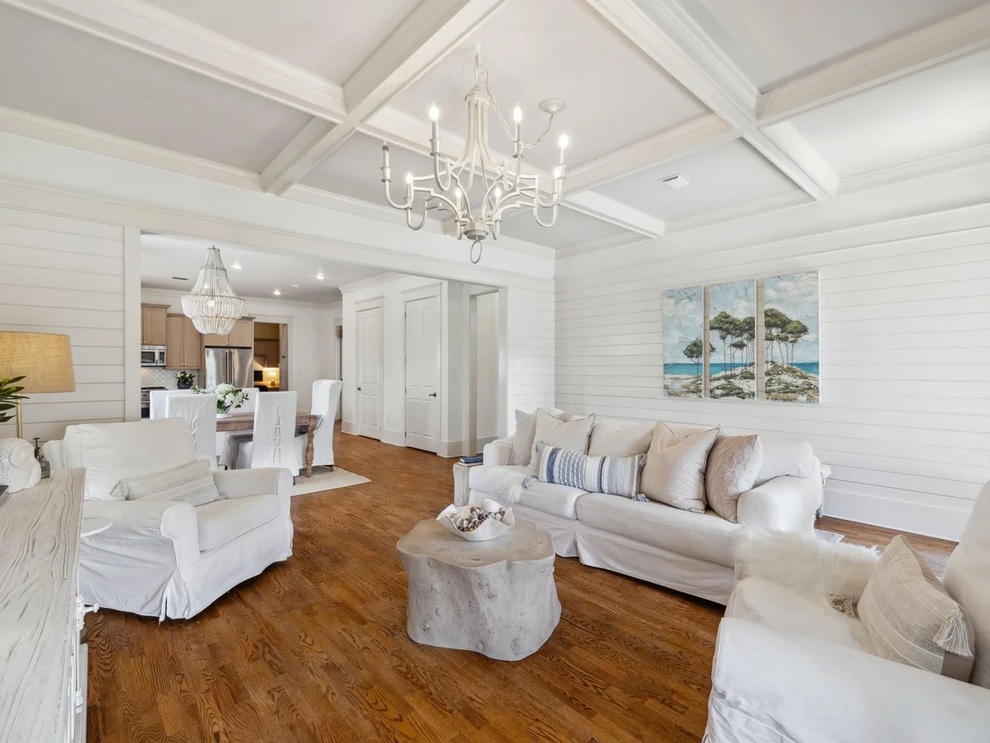 Photo of 38 White Cliffs Boulevard