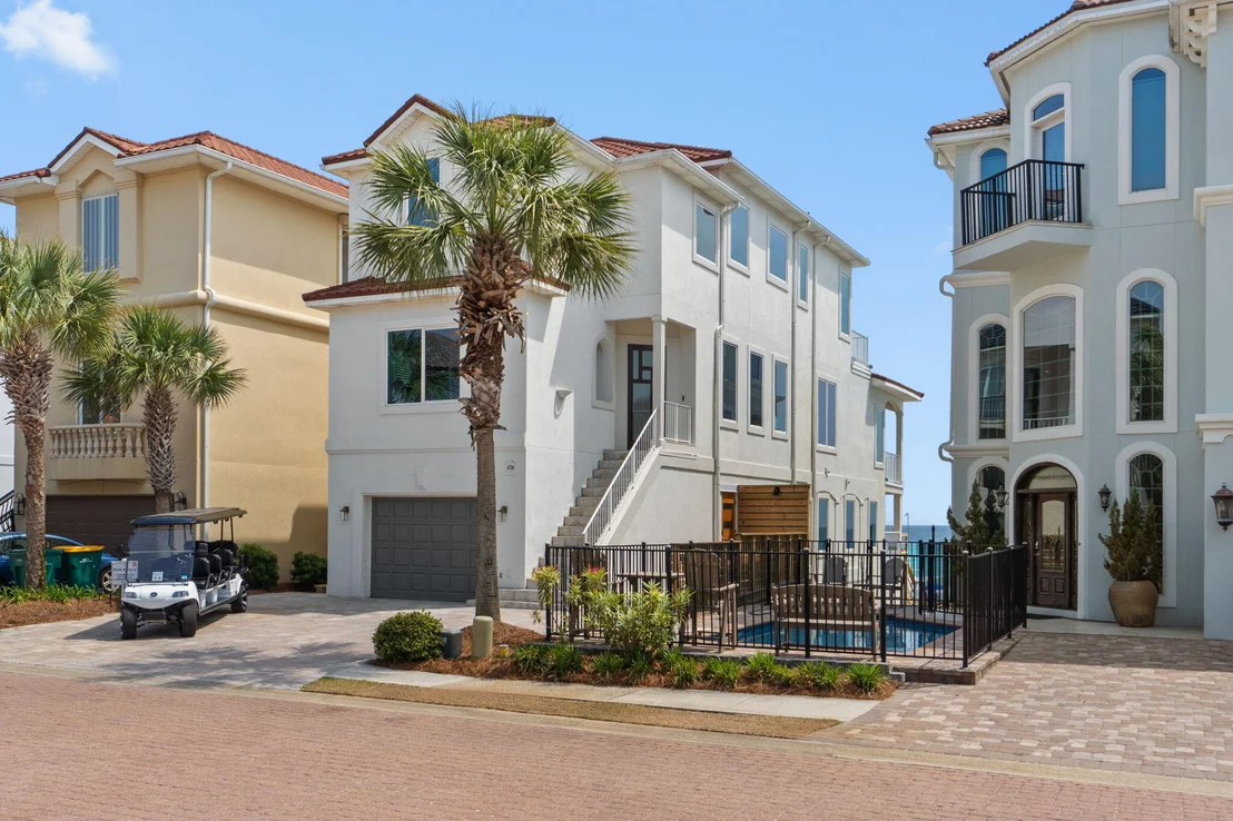 Photo of 4736 Ocean Boulevard