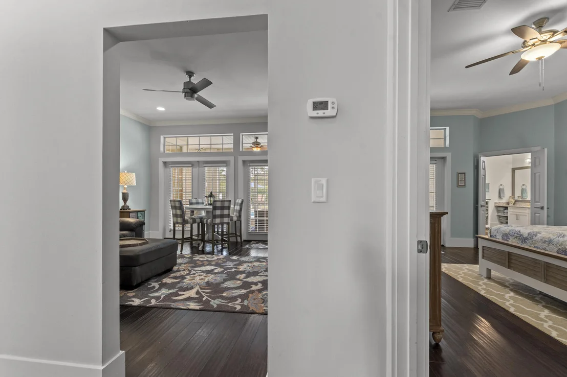 Photo of 943 Emerald Bay Drive