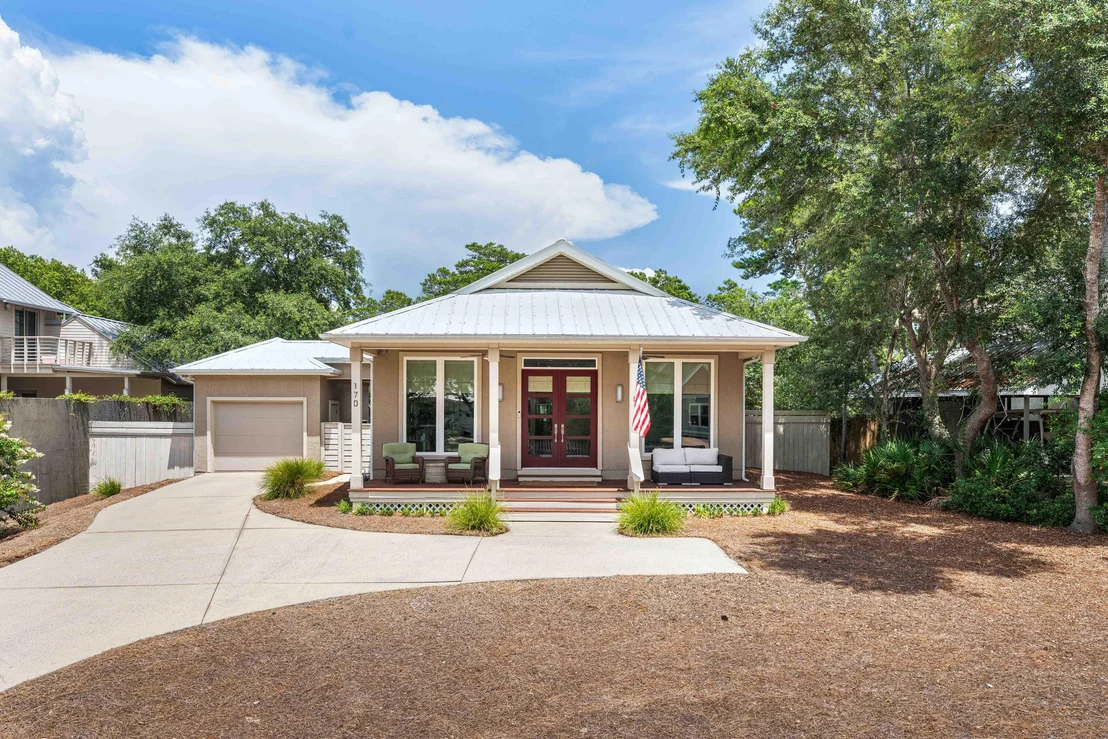 Photo of 170 Seabreeze Boulevard