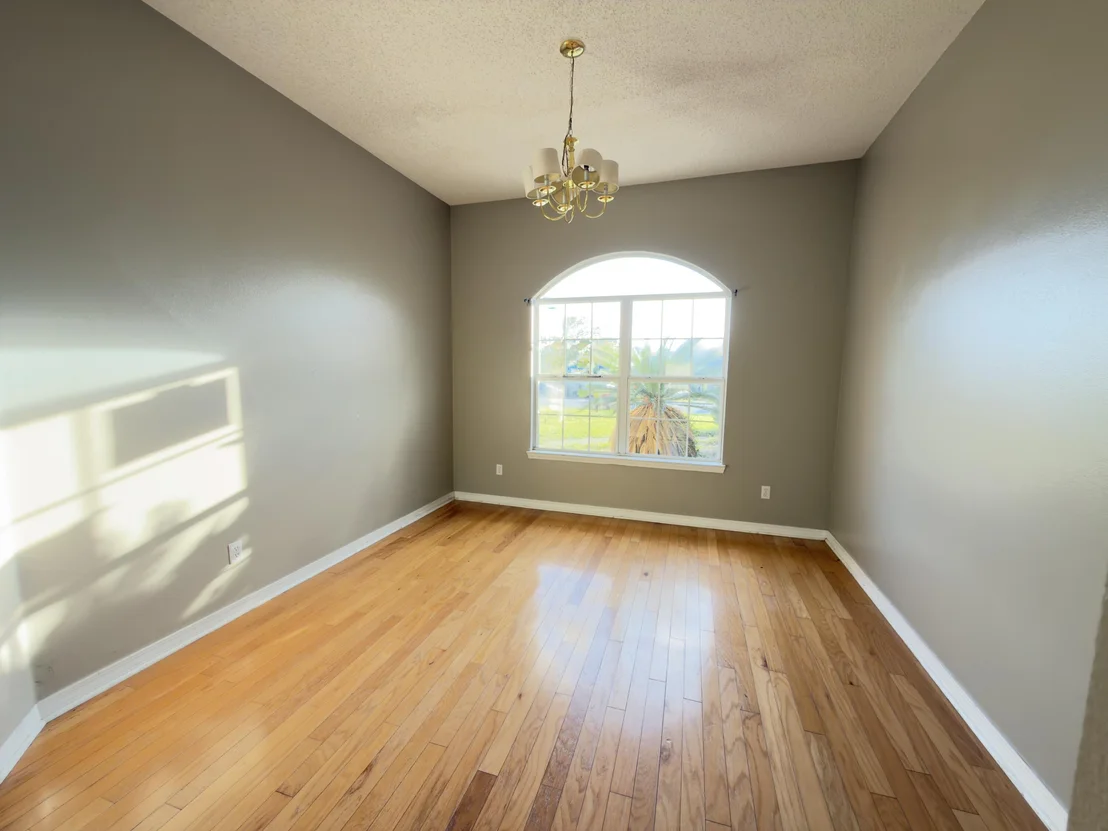 Photo of 1214 Northview Drive